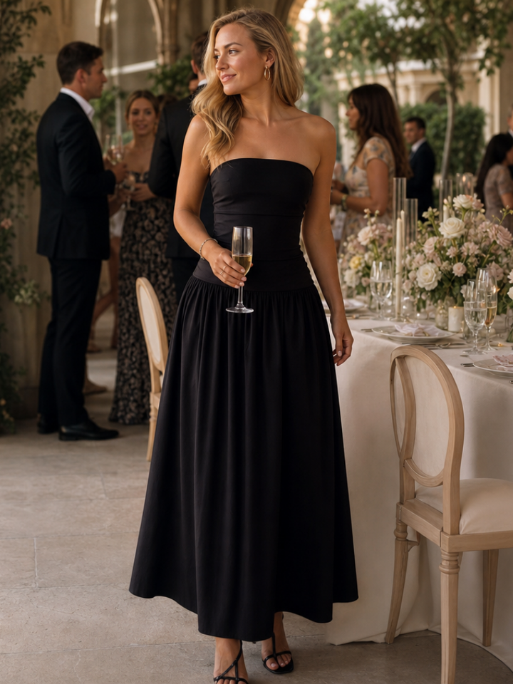 Zelene | Strapless Ruched Bodice Midi Dress