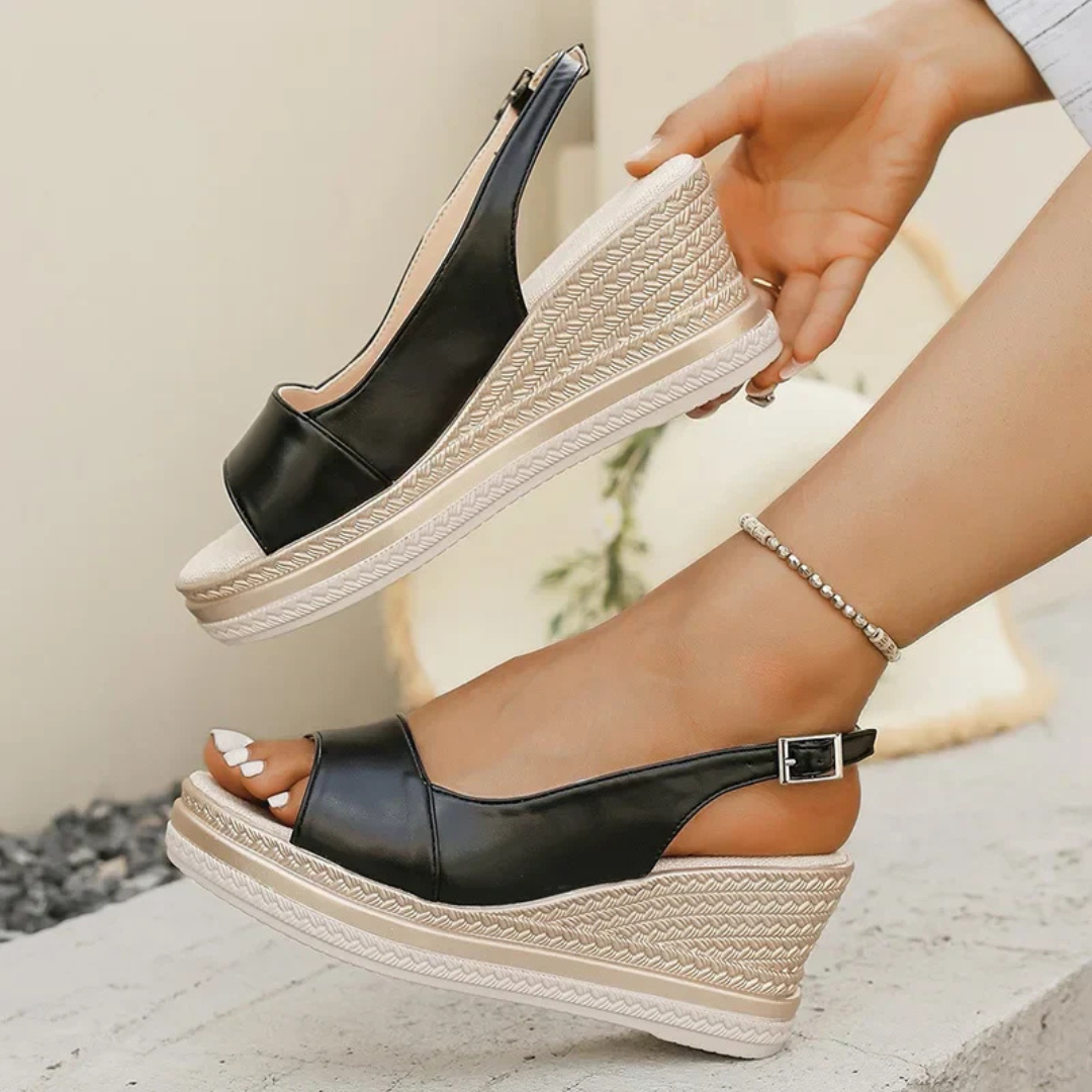 Denaya | Stylish Orthopaedic Sandal