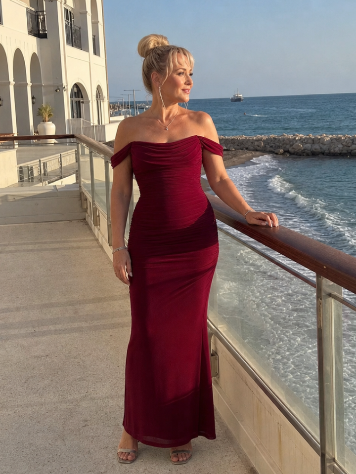 Wesel | Off Shoulder Fitted Silhouette Midi Dress