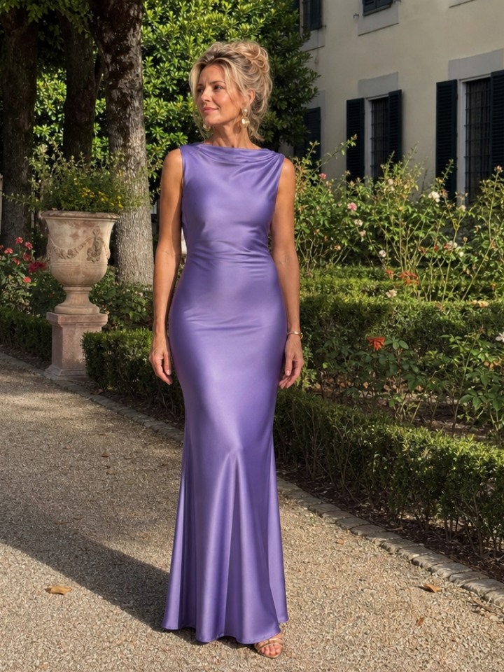Virella | Sleeveless Boat Neck Fitted Maxi Dress
