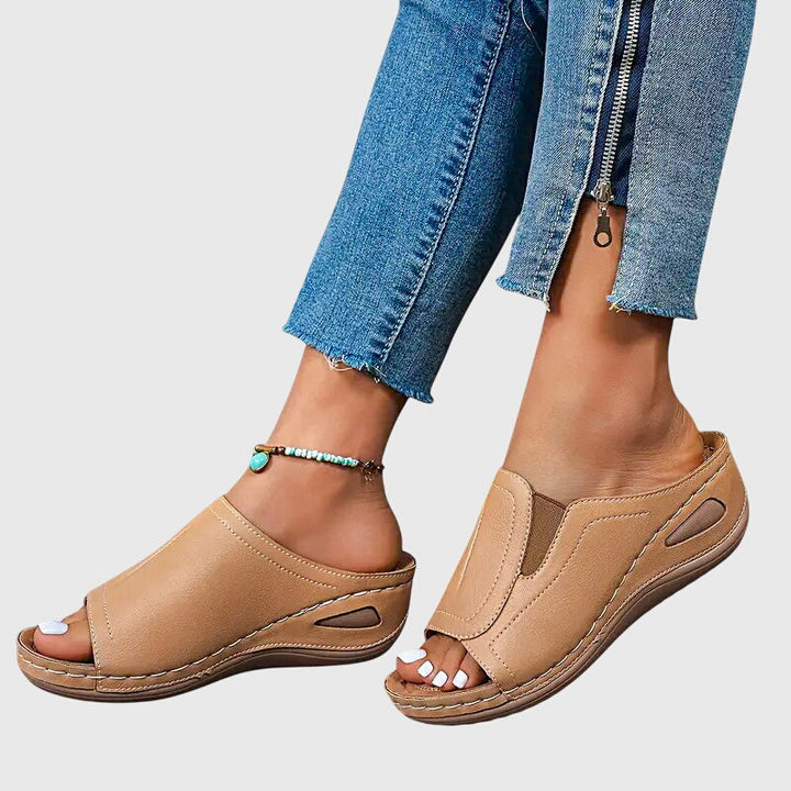 Aretha | Orthopaedic Sandals