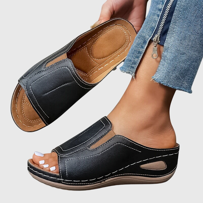 Aretha | Orthopaedic Sandals