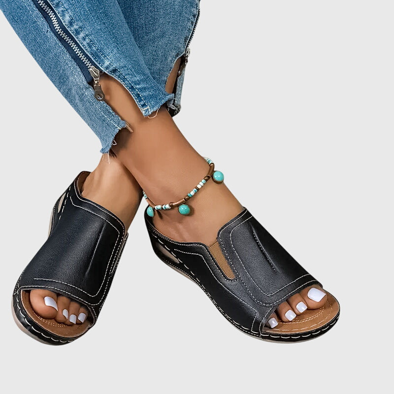 Aretha | Orthopaedic Sandals